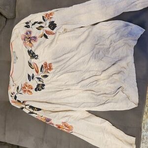 Danielrainn floral sweater